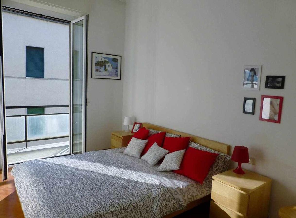 Sva18 Fully Equipped Large Flat S Ambrogio Apartman Milánó Kültér fotó